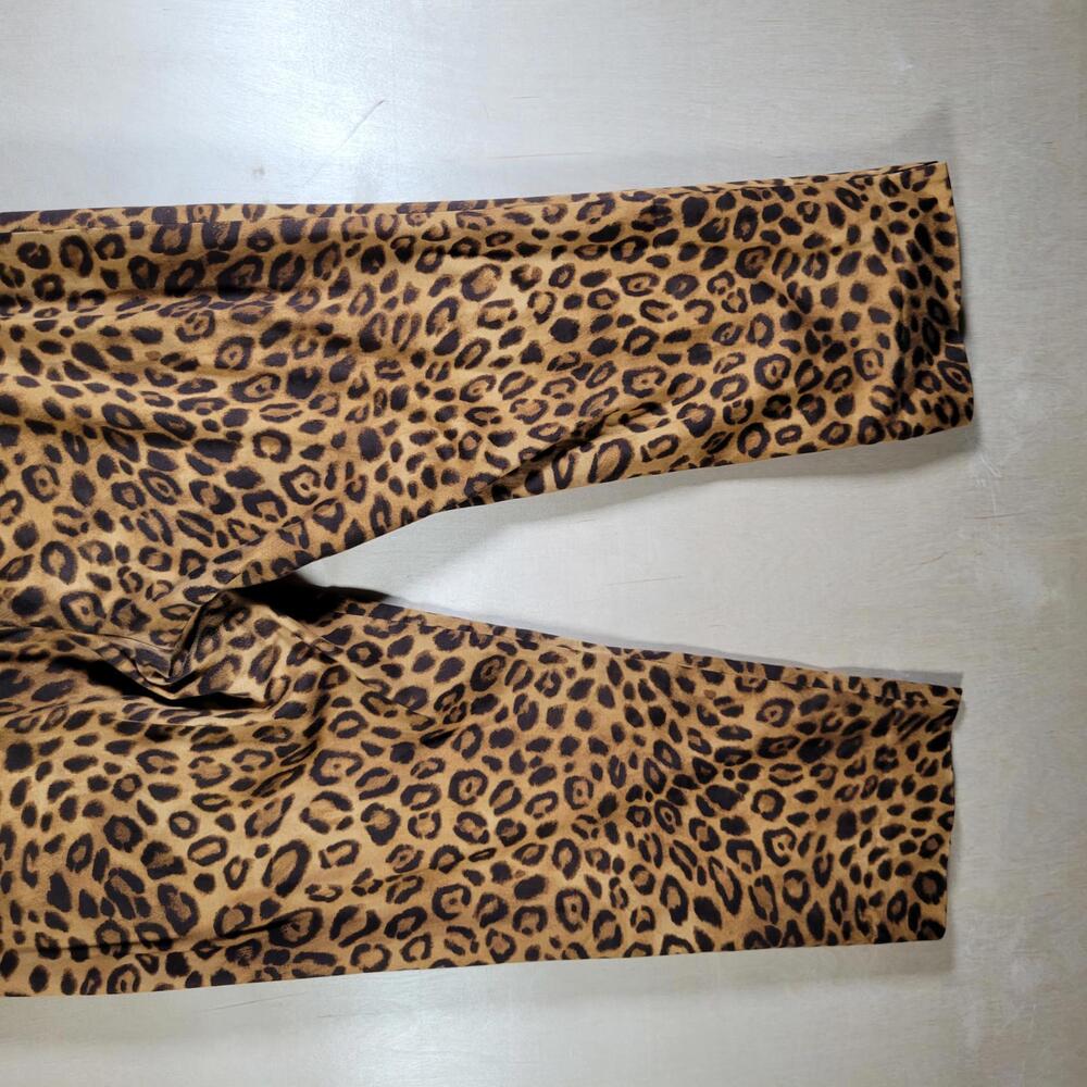Jones New York Brown Animal Print Stretch Cropped Pants Women Size 14 - Picture 10 of 10